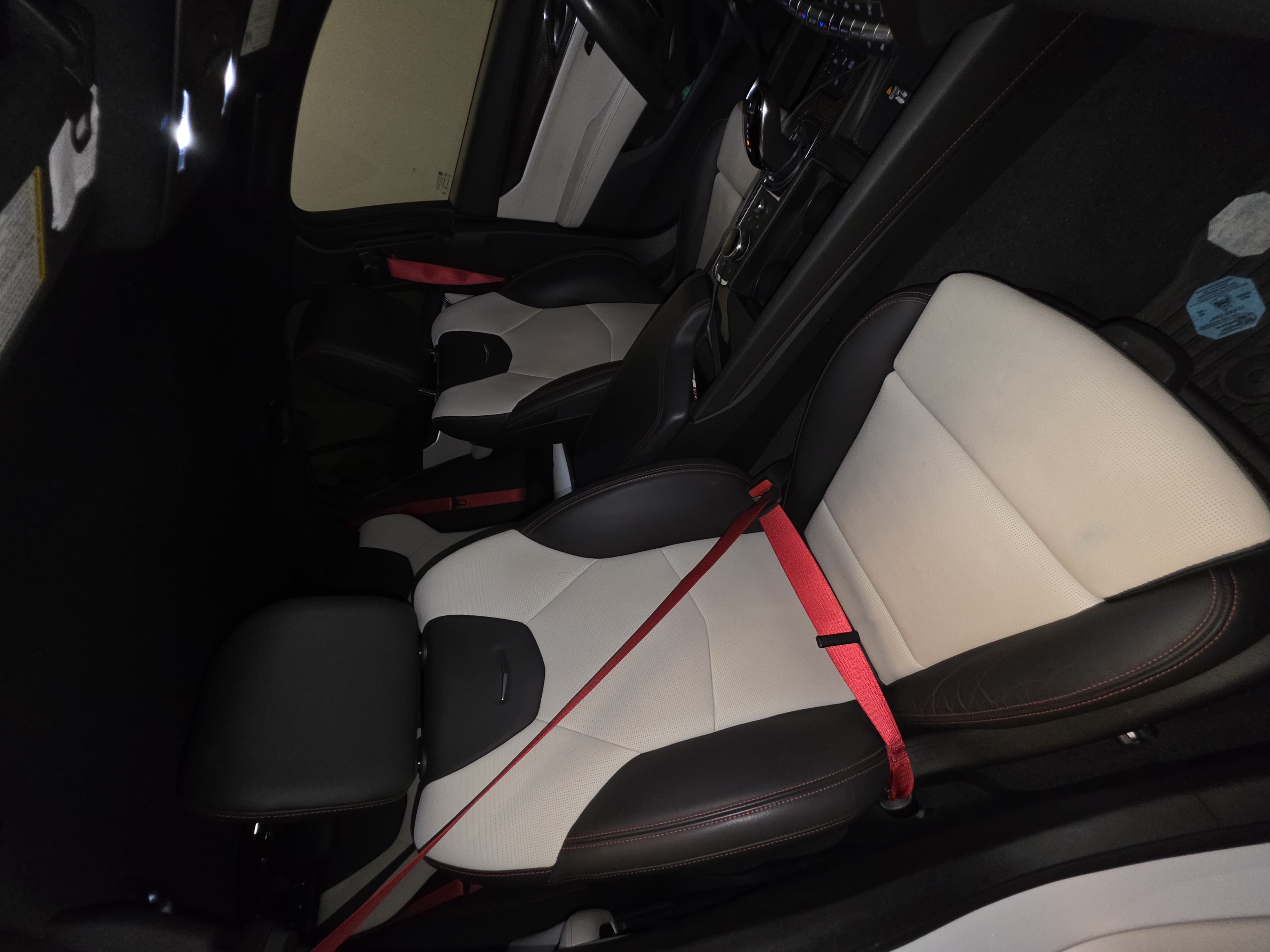 Used 2024 Cadillac CT5 V w/ Premium Package RWD image 8