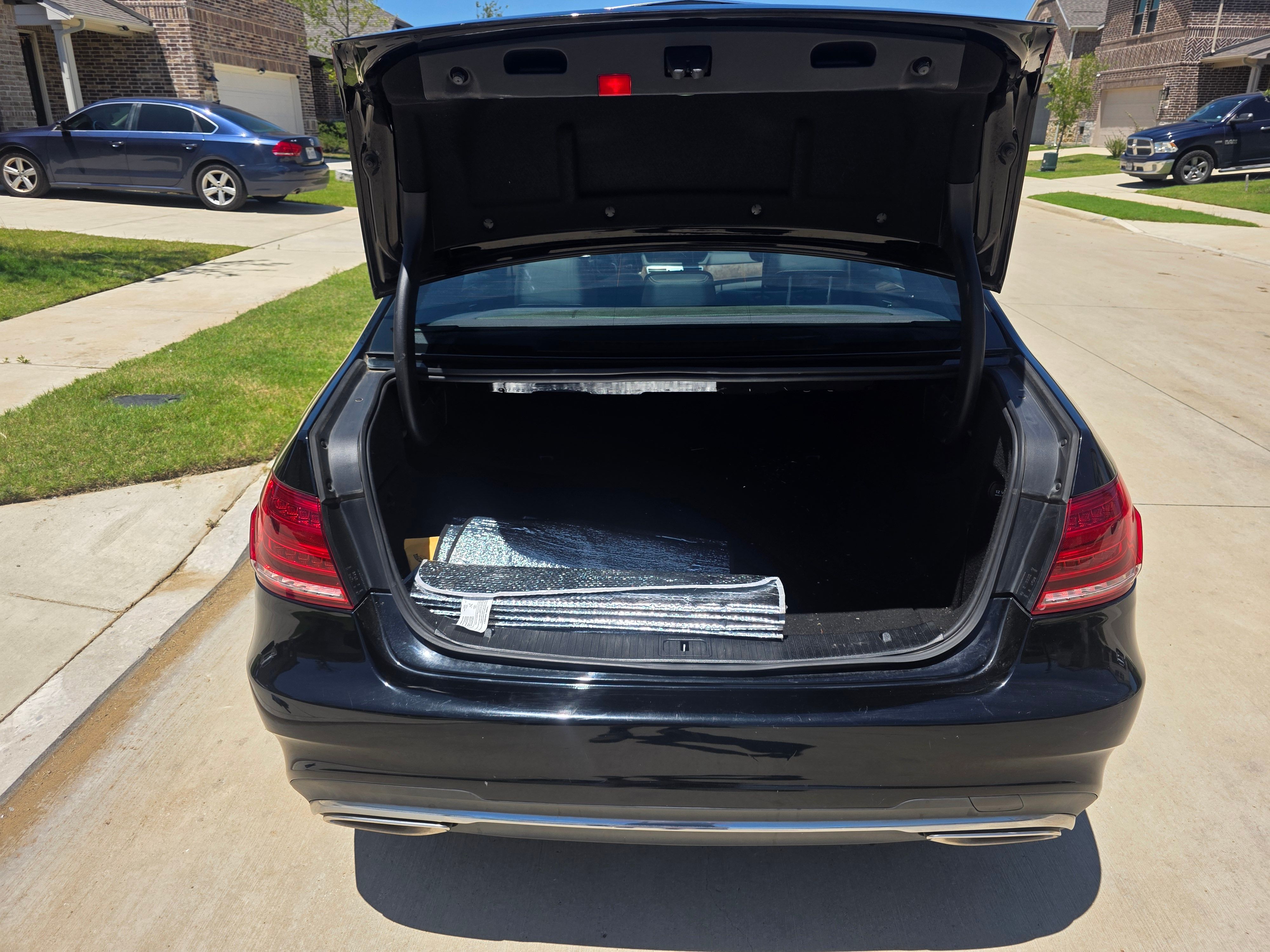 Used 2014 Mercedes-Benz E 350 Sedan image 14