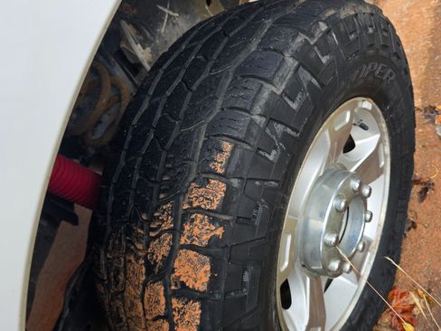 Used 2012 Ford F250 XLT w/ XLT Interior Pkg image 18