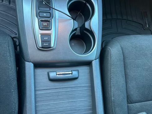 Used 2022 Honda Pilot Sport image 8