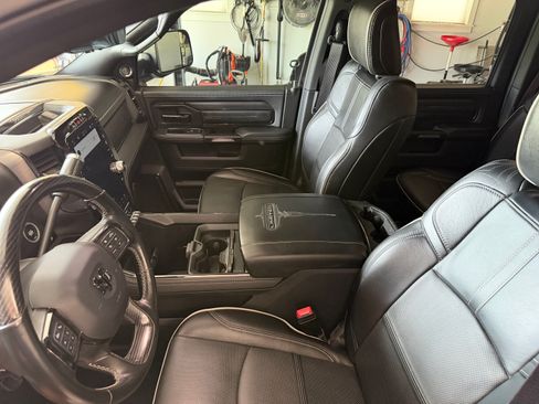 Used 2022 RAM 3500 Limited AWD/4WD image 8