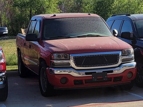 Used 2005 GMC Sierra 1500 SLE w/ Safe And Sound Package image 1