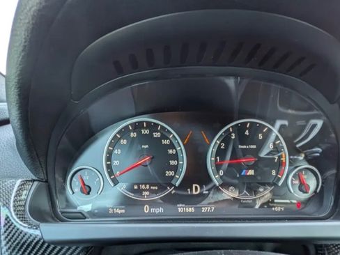 Used 2014 BMW M6 Coupe image 10