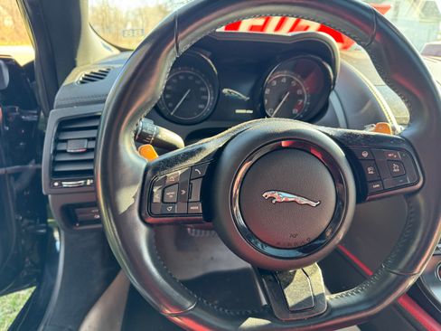 Used 2015 Jaguar F-TYPE S image 22
