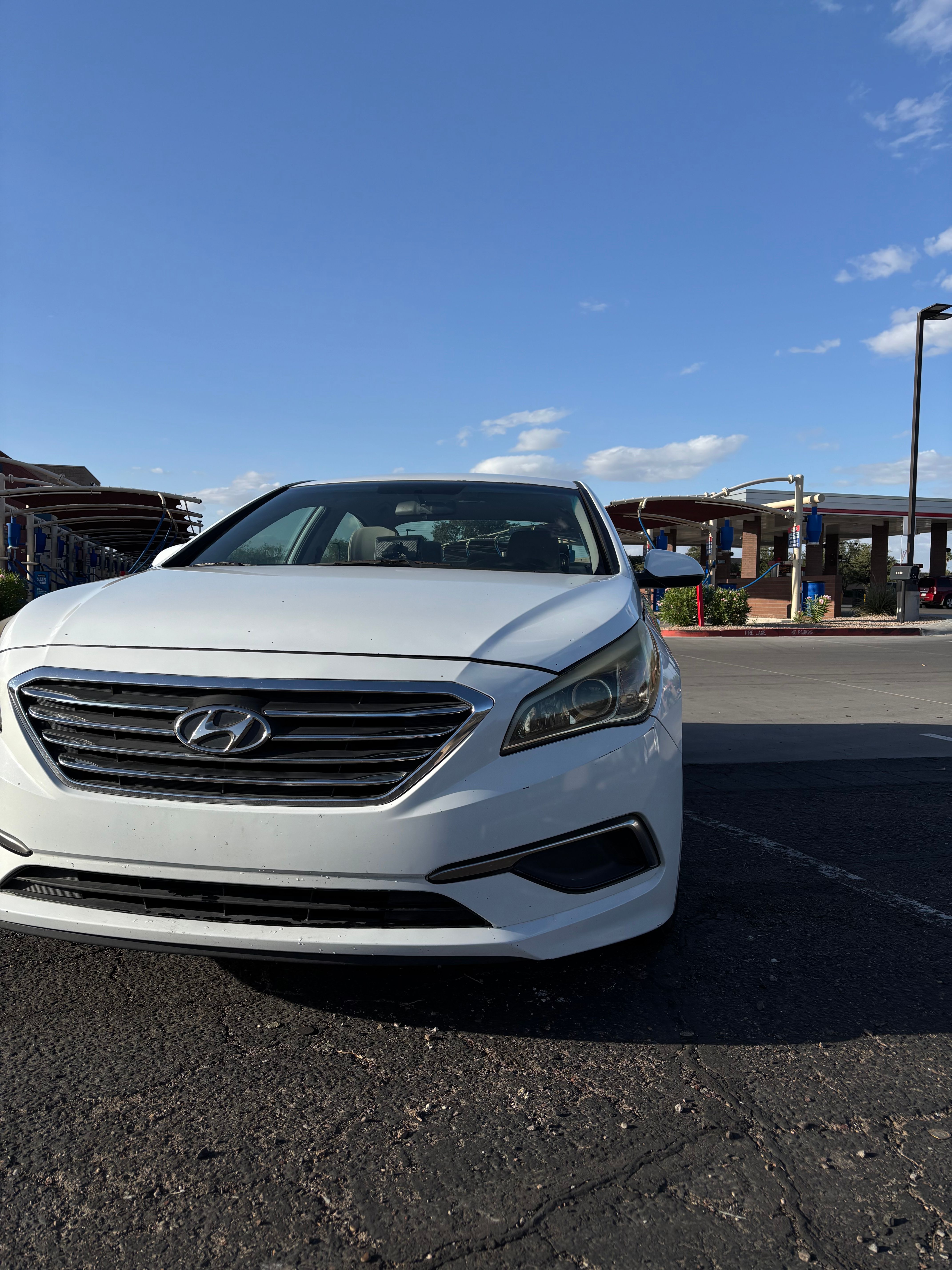Used 2017 Hyundai Sonata SE FWD image 1