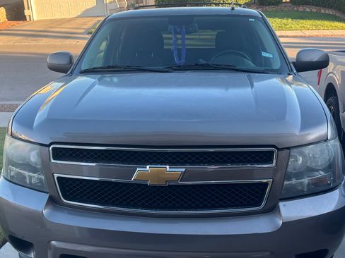 Used 2013 Chevrolet Tahoe LS w/ Convenience Package RWD image 5
