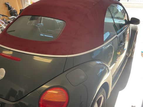 Used 2005 Volkswagen Beetle GLS image 13