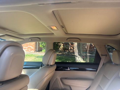 Used 2012 Kia Sorento EX w/ EX V6 Premium Pkg image 12