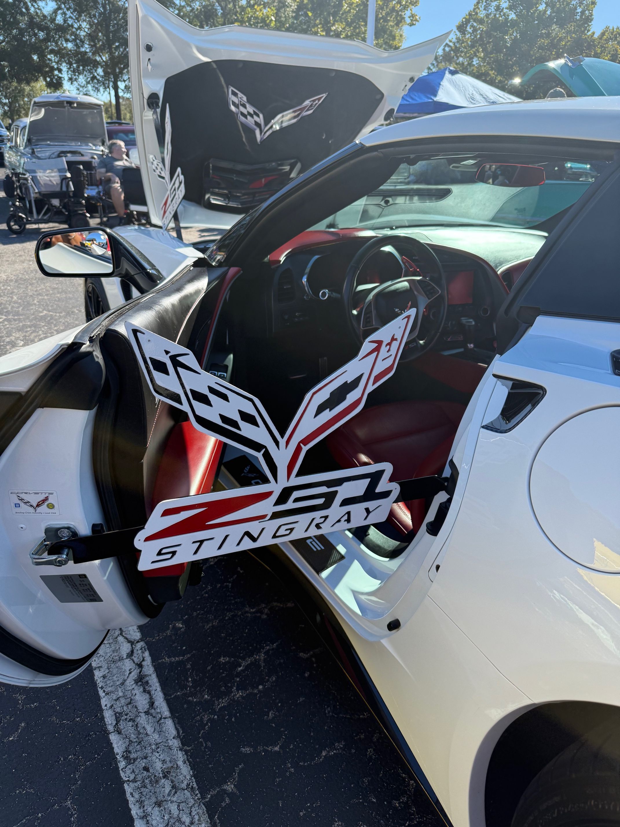 Used 2014 Chevrolet Corvette Stingray Coupe w/ 3LT Preferred Equipment Group RWD image 9