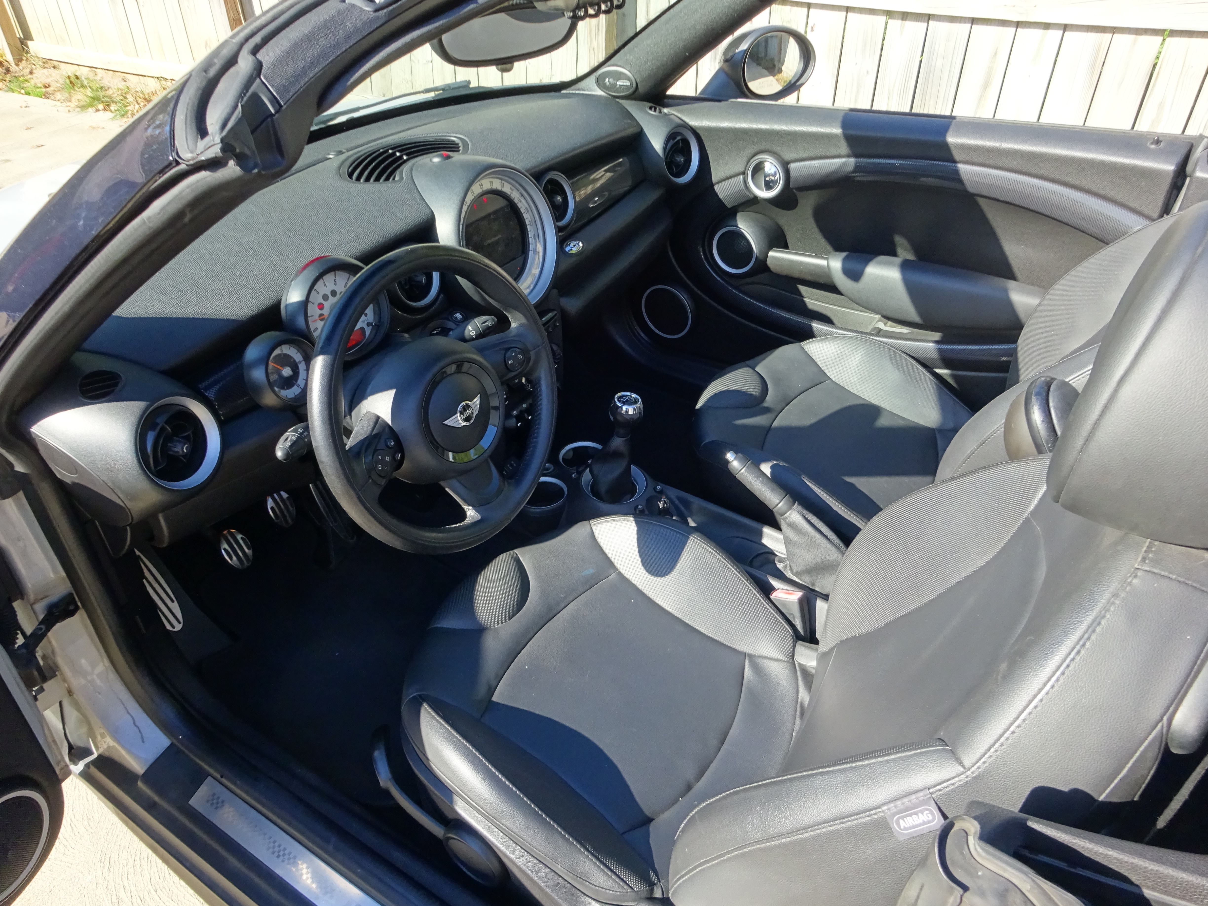Used 2014 MINI Cooper Roadster S FWD image 11