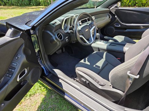 Used 2015 Chevrolet Camaro LT w/ RS Package image 6