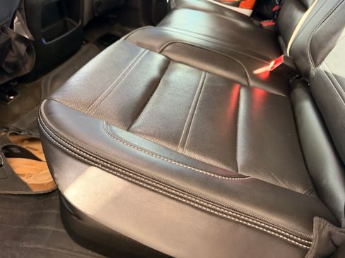 Used 2016 GMC Sierra 2500 Denali w/ Suspension Package, Off-Road image 14