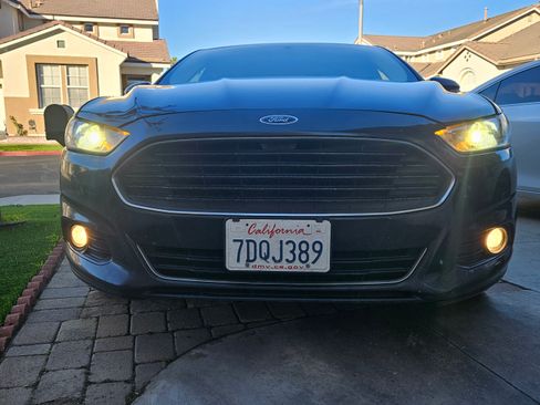 Used 2014 Ford Fusion Energi Titanium image 1