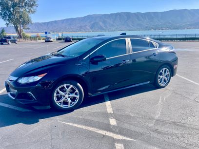 Used 2018 Chevrolet Volt Premier w/ Driver Confidence Package