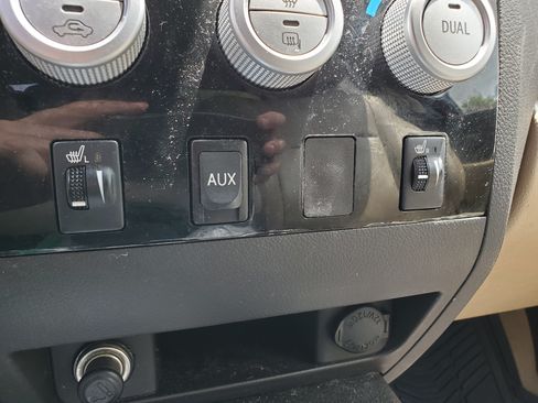 Used 2007 Toyota Tundra Limited image 18