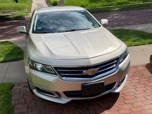 Used 2015 Chevrolet Impala LT FWD image 4