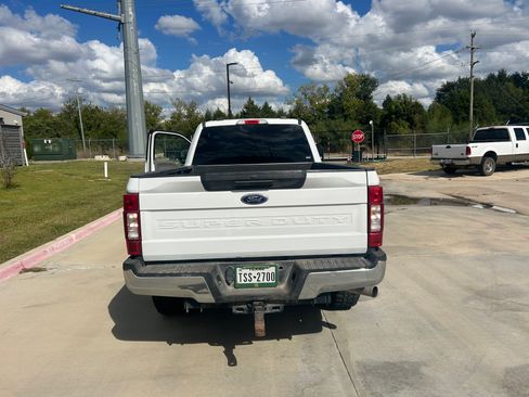 Used 2020 Ford F250 XLT image 6