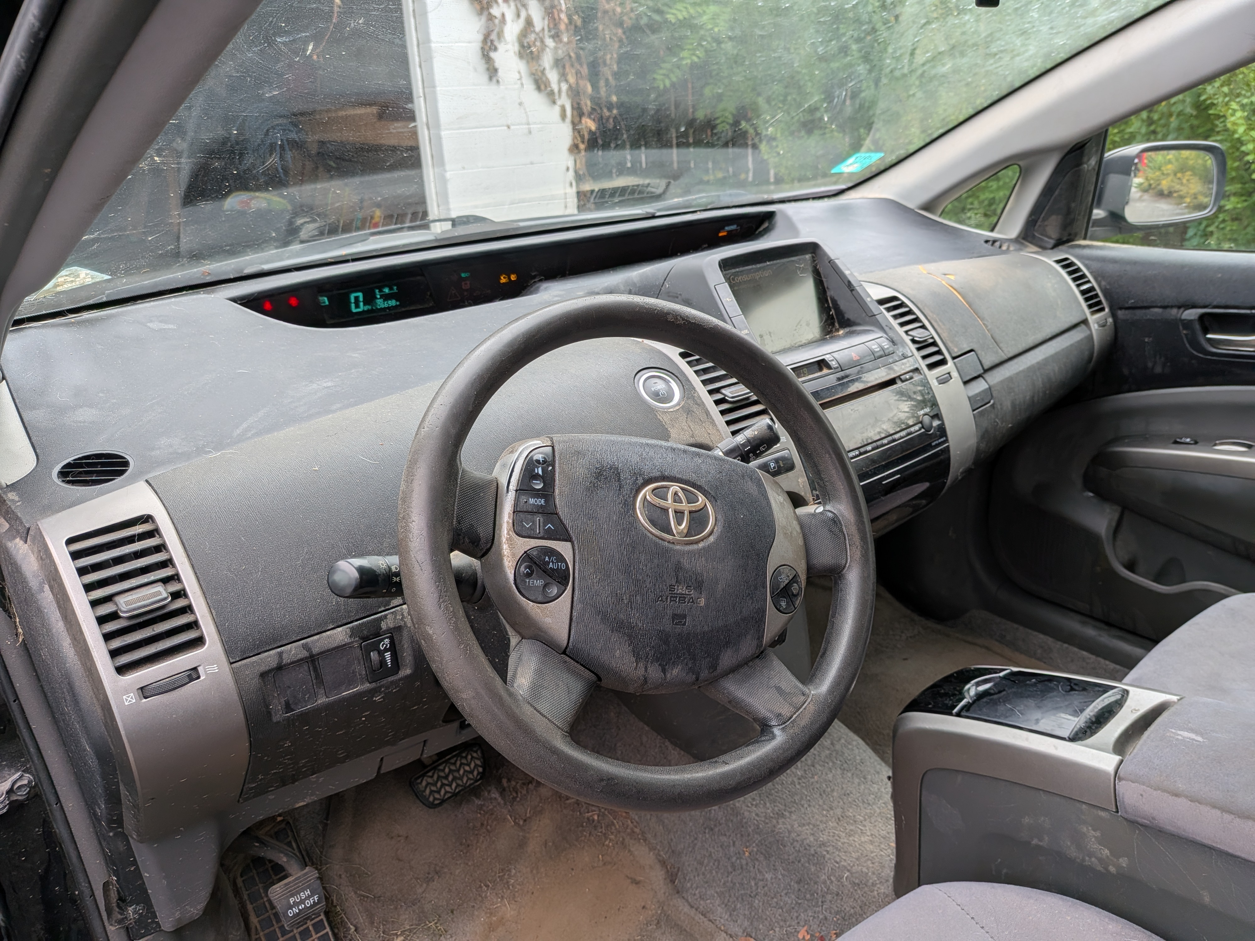 Used 2009 Toyota Prius w/ Pkg 2 FWD image 9
