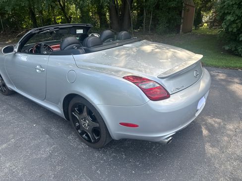 Used 2007 Lexus SC 430 Convertible RWD image 13