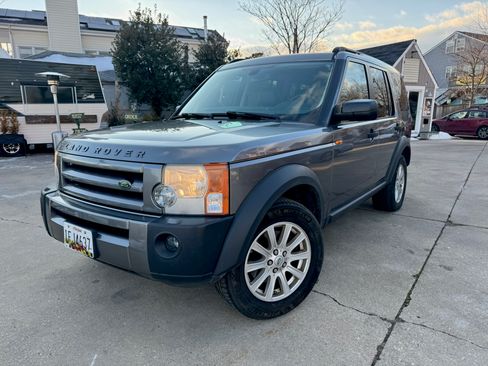 Used 2007 Land Rover LR3 SE image 1
