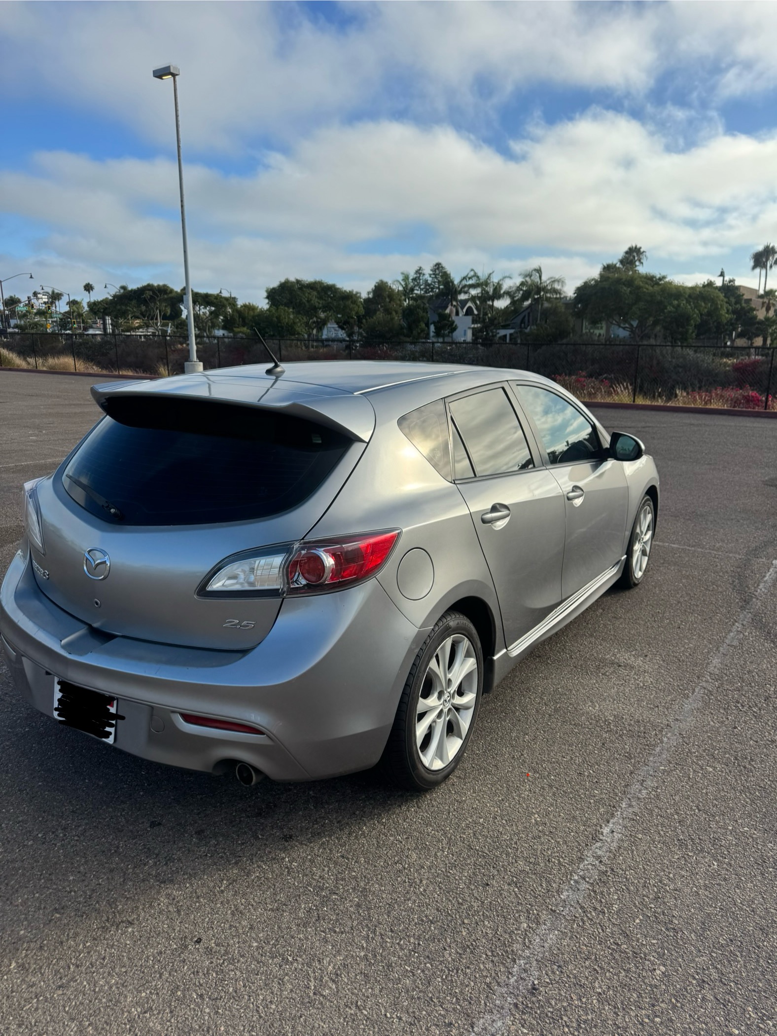 Used 2011 MAZDA MAZDA3 s Sport FWD image 9
