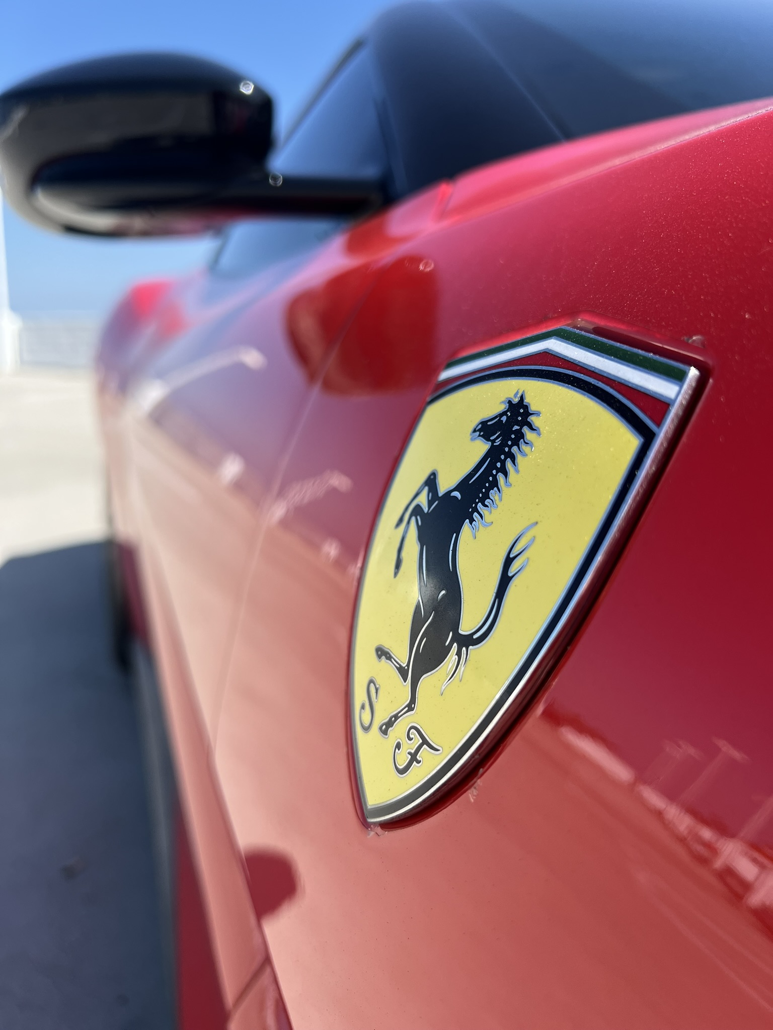 Used 2019 Ferrari Portofino RWD image 15