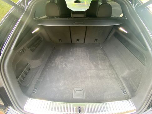 Used 2023 Audi RS Q8 image 6