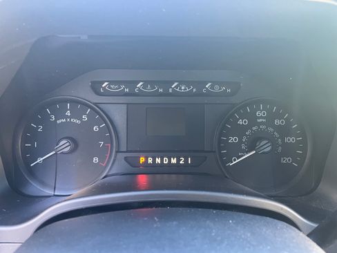 Used 2018 Ford F150 XL w/ Trailer Tow Package image 18