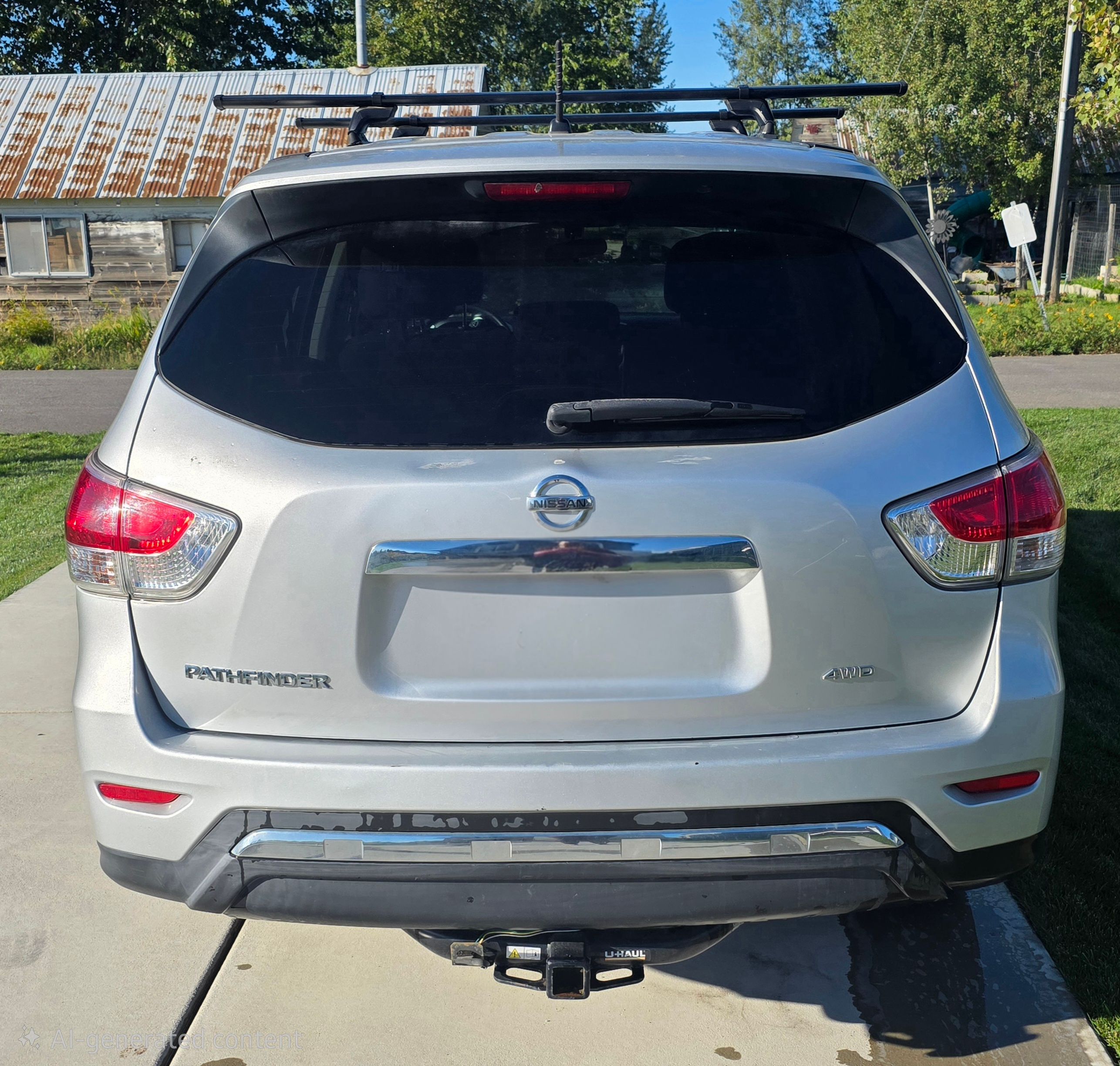 Used 2013 Nissan Pathfinder S AWD/4WD image 5