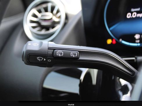 Used 2023 Mercedes-Benz GLA 45 AMG 4MATIC image 18