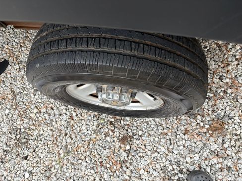 Used 2006 Chevrolet Silverado 2500 W/T w/ Heavy-Duty Power Package image 18