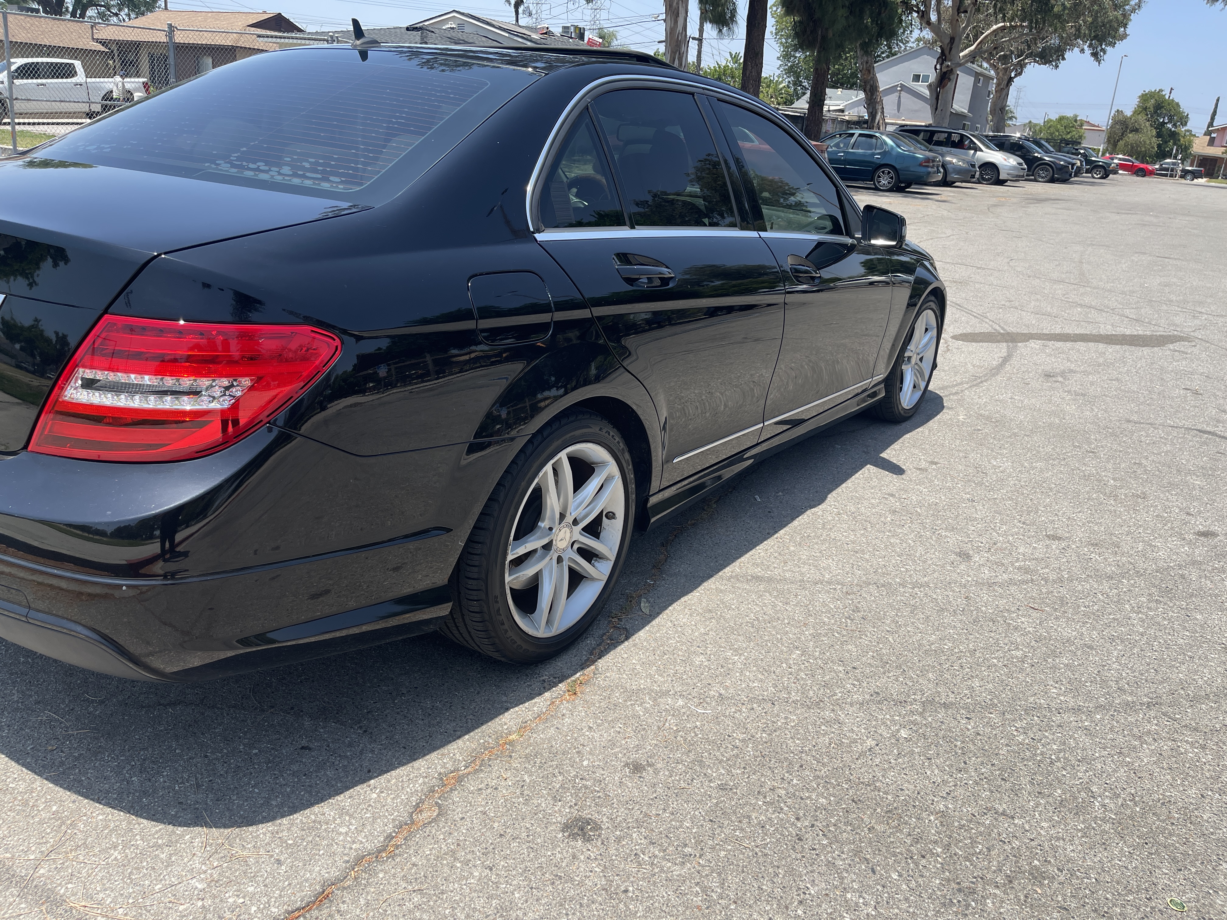 Used 2014 Mercedes-Benz C 250 Sedan image 29