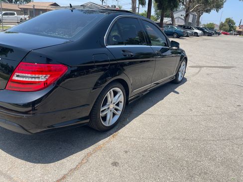 Used 2014 Mercedes-Benz C 250 Sedan image 29