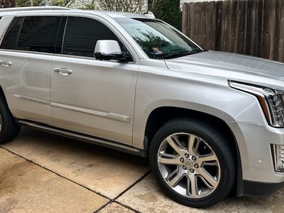 Used 2017 Cadillac Escalade Platinum