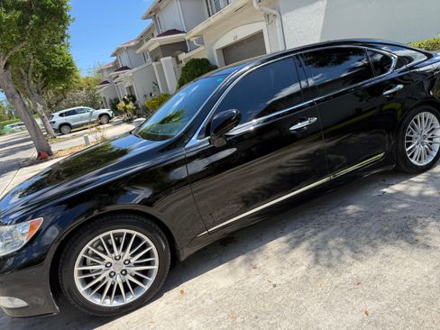 Used 2008 Lexus LS 460 image 17