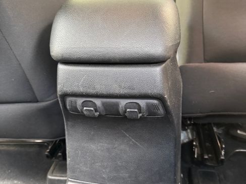 Used 2011 Jeep Wrangler Sport AWD/4WD image 16