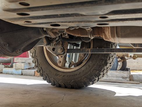 Used 2013 Toyota Land Cruiser image 16