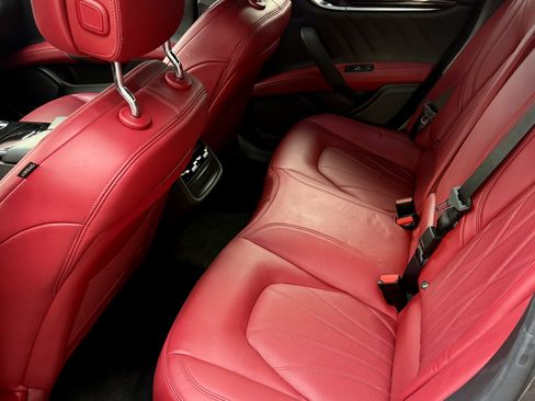 Used 2022 Maserati Ghibli Modena image 5