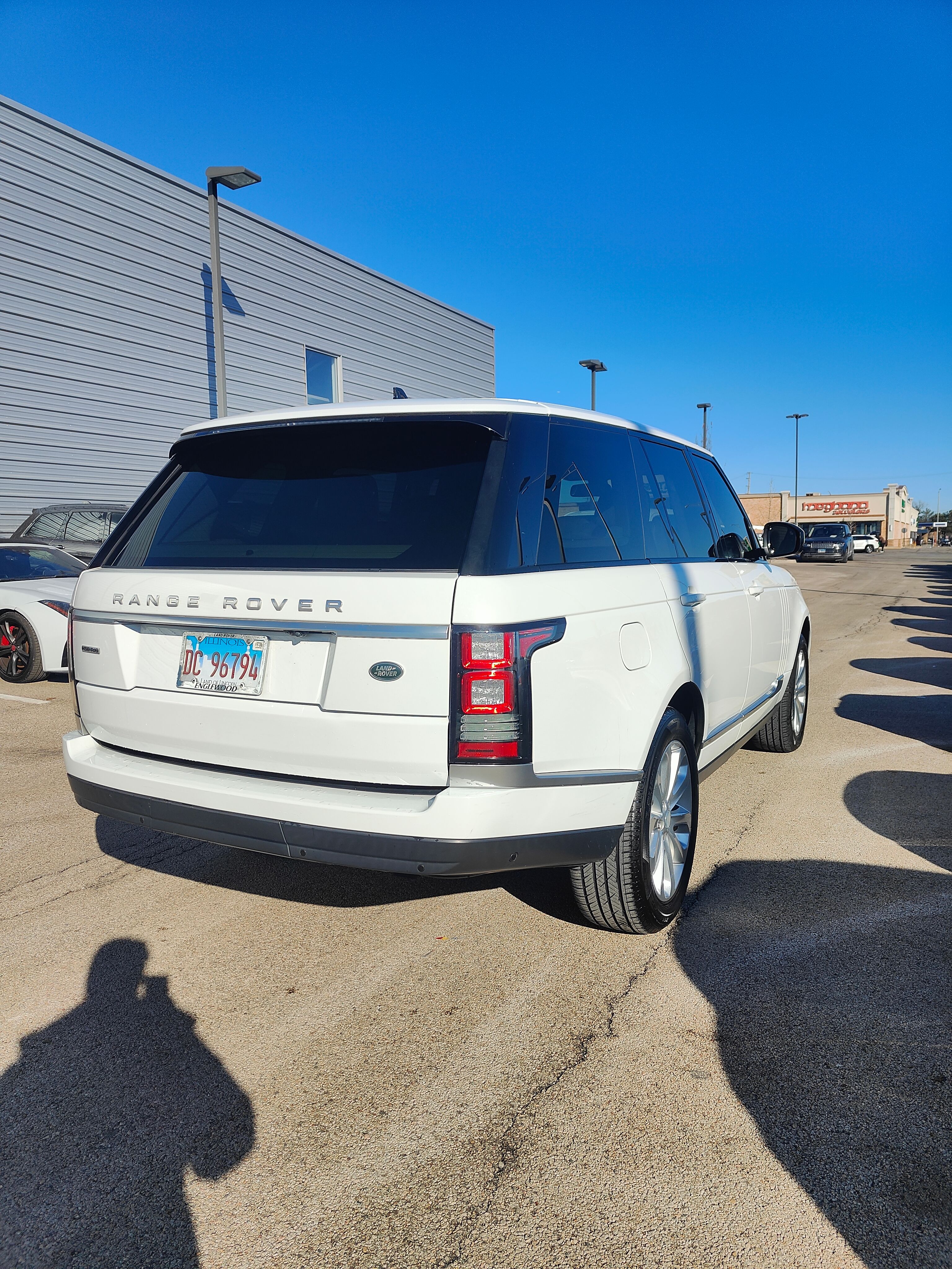 Used 2016 Land Rover Range Rover HSE AWD/4WD image 9