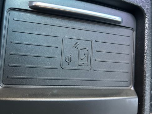 Used 2020 Audi SQ5 Premium Plus w/ Premium Plus Package image 24