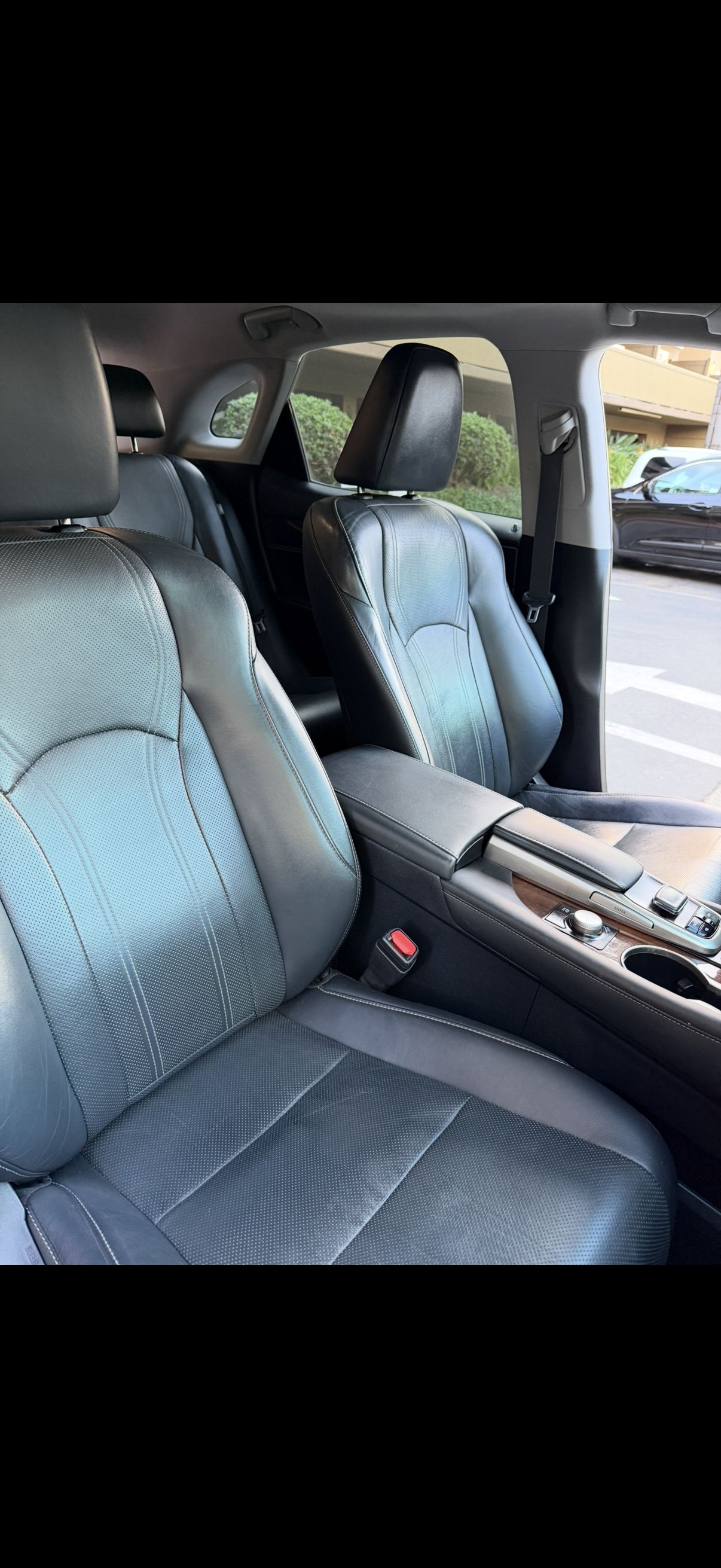 Used 2018 Lexus RX 450h AWD w/ Premium Package image 15