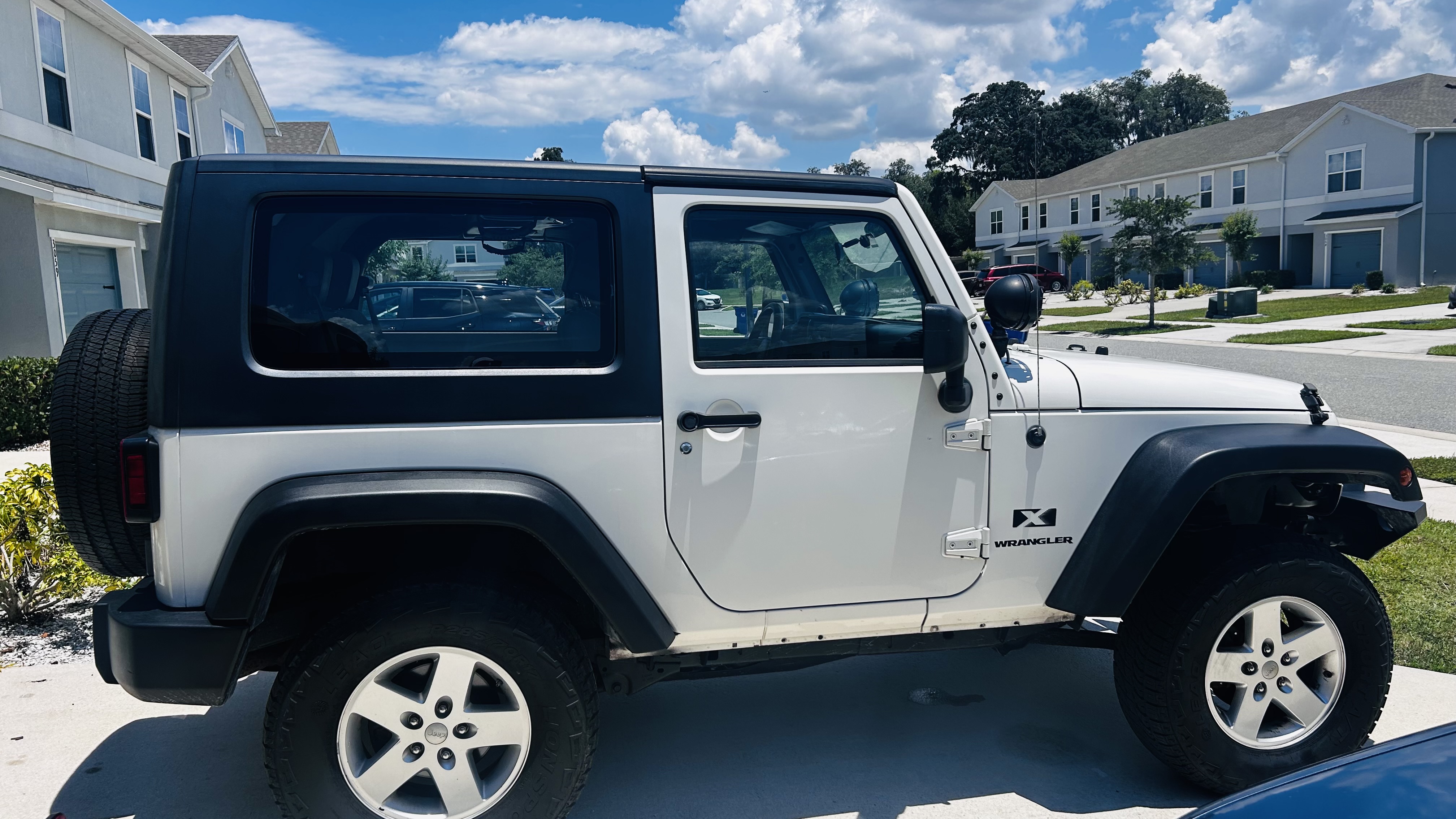 Used 2008 Jeep Wrangler X AWD/4WD image 1