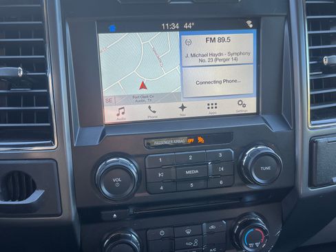 Used 2018 Ford F150 XLT w/ Equipment Group 301A Mid image 4