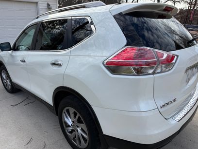 Used 2015 Nissan Rogue SL w/ SL Premium Package