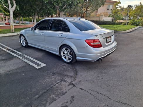 Used 2012 Mercedes-Benz C 250 Sedan image 16