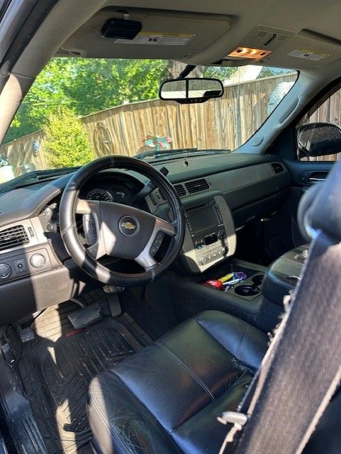 Used 2013 Chevrolet Silverado 1500 LTZ w/ LTZ Plus Package AWD/4WD image 16
