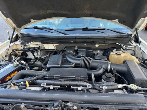 Used 2009 Ford F150 Lariat AWD/4WD image 13