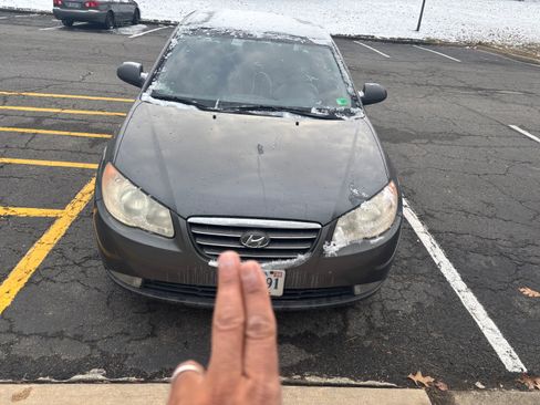 Used 2008 Hyundai Elantra GLS image 9