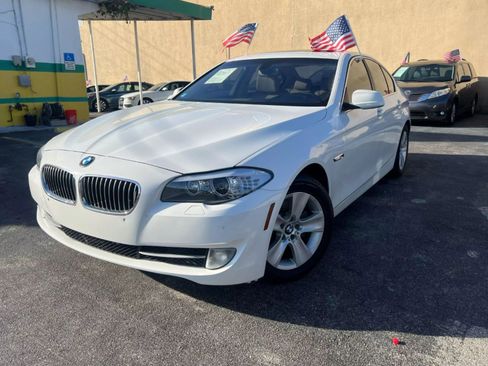 Used 2013 BMW 528i xDrive 528i xDrive Sedan 4D image 5