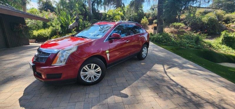 Used 2012 Cadillac SRX Luxury AWD/4WD image 2